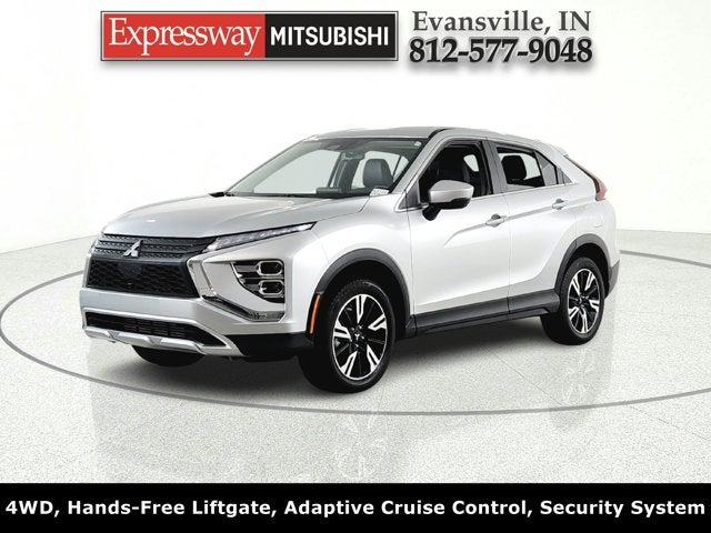 2025 Mitsubishi Eclipse Cross SE in Silver — front three-quarter view