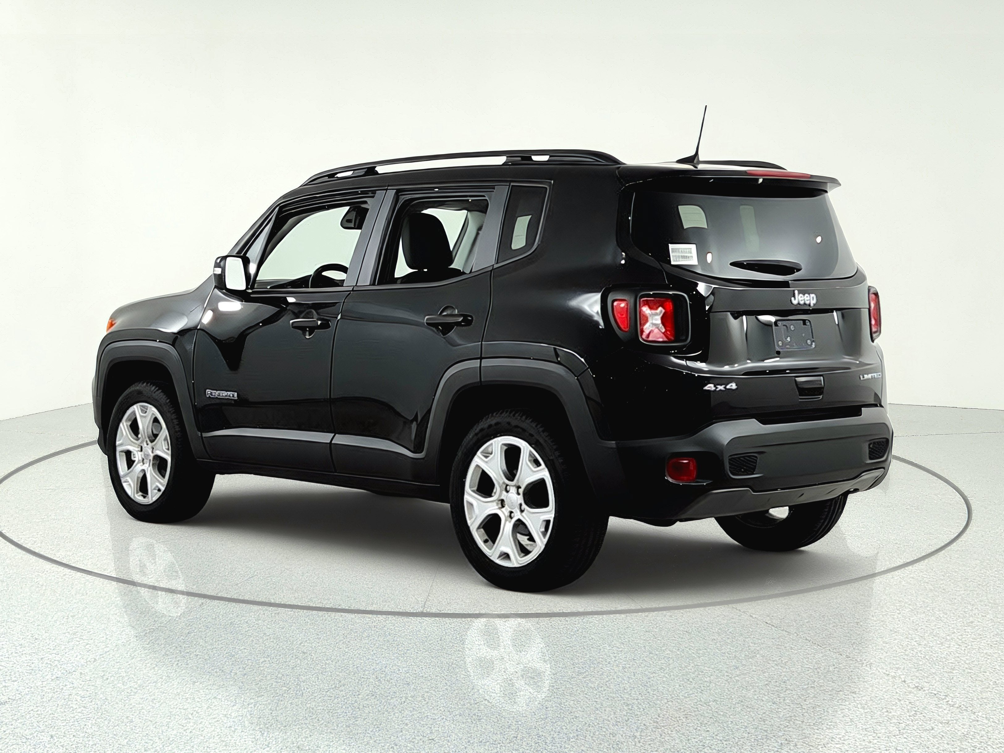 2023 Jeep Renegade — detail view